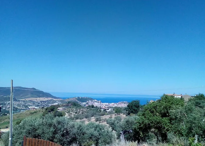 לינה וארוחת בוקר Casale 920 אגרופולי